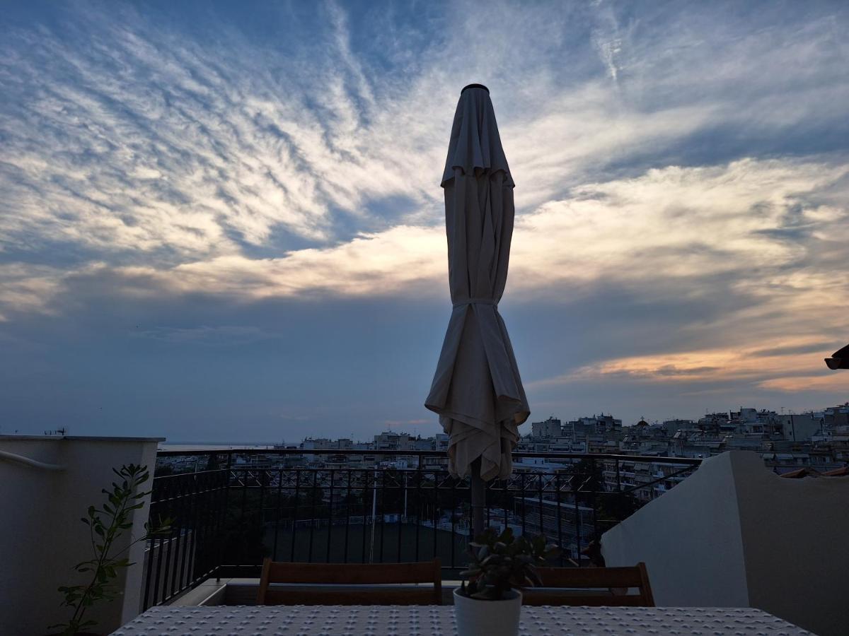 Sunset Rooftop Apartment Салоніки Екстер'єр фото